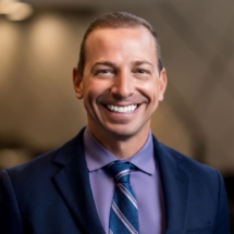 Headshot of Erik Rauch