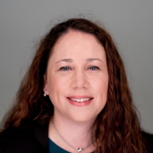 Suzanne Ariza Headshot