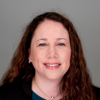 Suzanne Ariza Headshot
