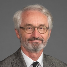 Ian Hewer Headshot
